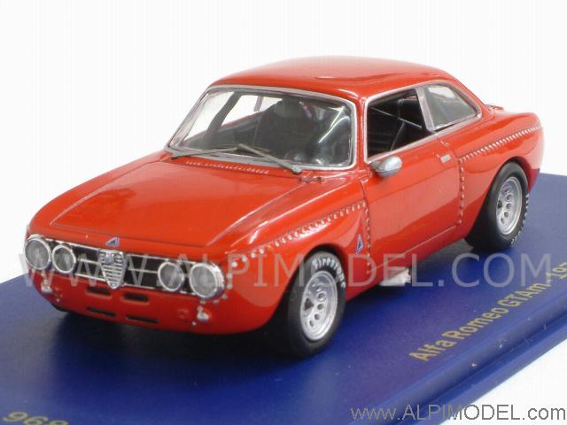 7045 Alfa Romeo 1750 2000 GTAm 1970 