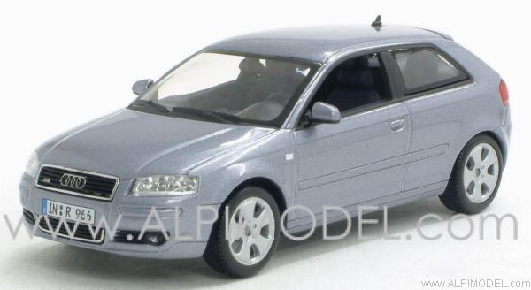 01487001 Audi A3 2003 Grey metallic made for Audi by Minichamps 